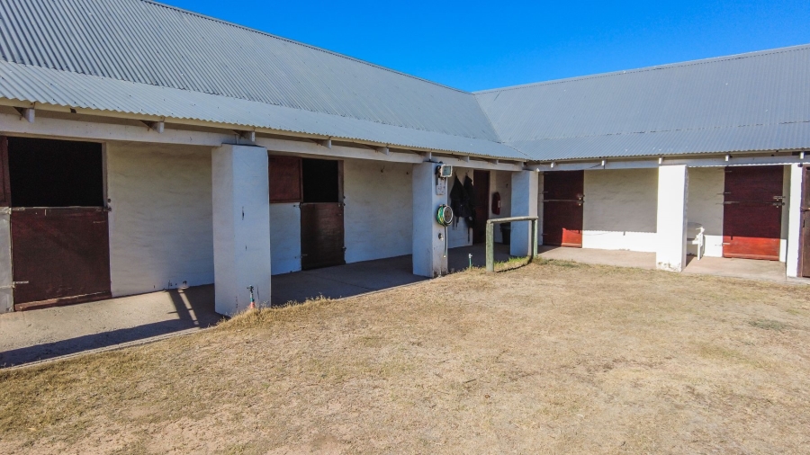 5 Bedroom Property for Sale in Long Acres Country Estate Western Cape